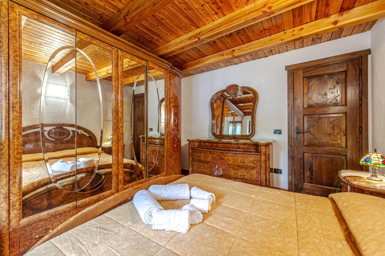 Casa Beatrice - Wifi, Parcheggio E Vista Montagna - Cour 0231 Apartment Courmayeur Ngoại thất bức ảnh