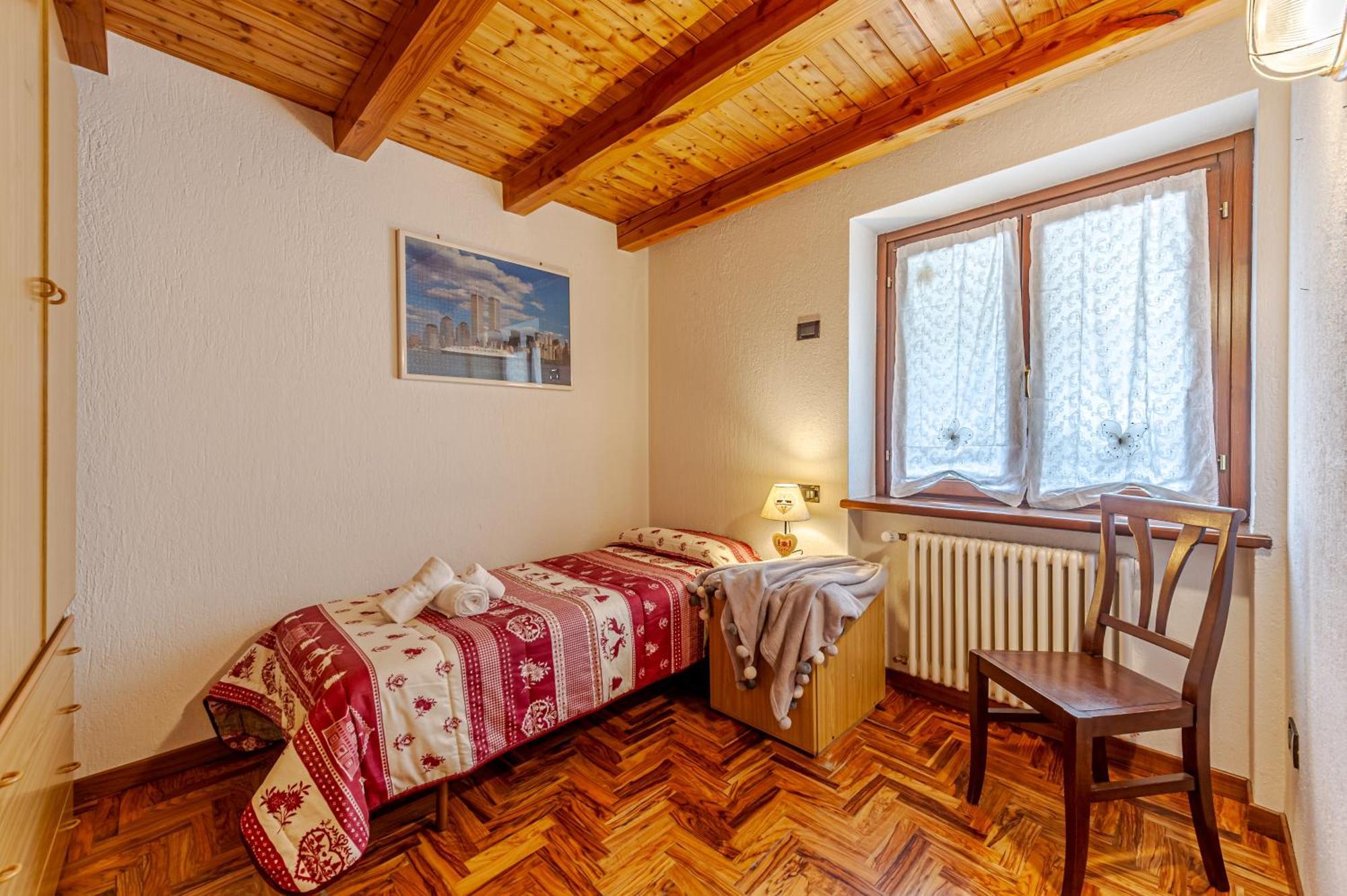 Casa Beatrice - Wifi, Parcheggio E Vista Montagna - Cour 0231 Apartment Courmayeur Ngoại thất bức ảnh